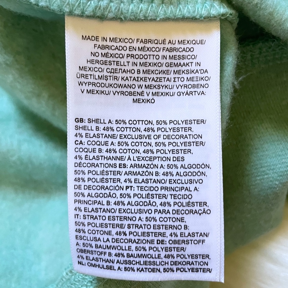The North Face Women’s Heritage Patch Full Zip Hoodie In Wasabi - Picture 7 of 9